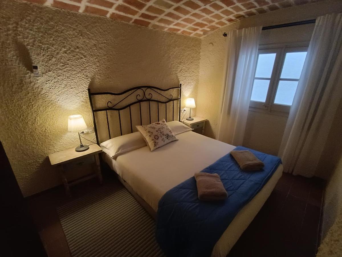 Casa Peratallada Buitenkant foto